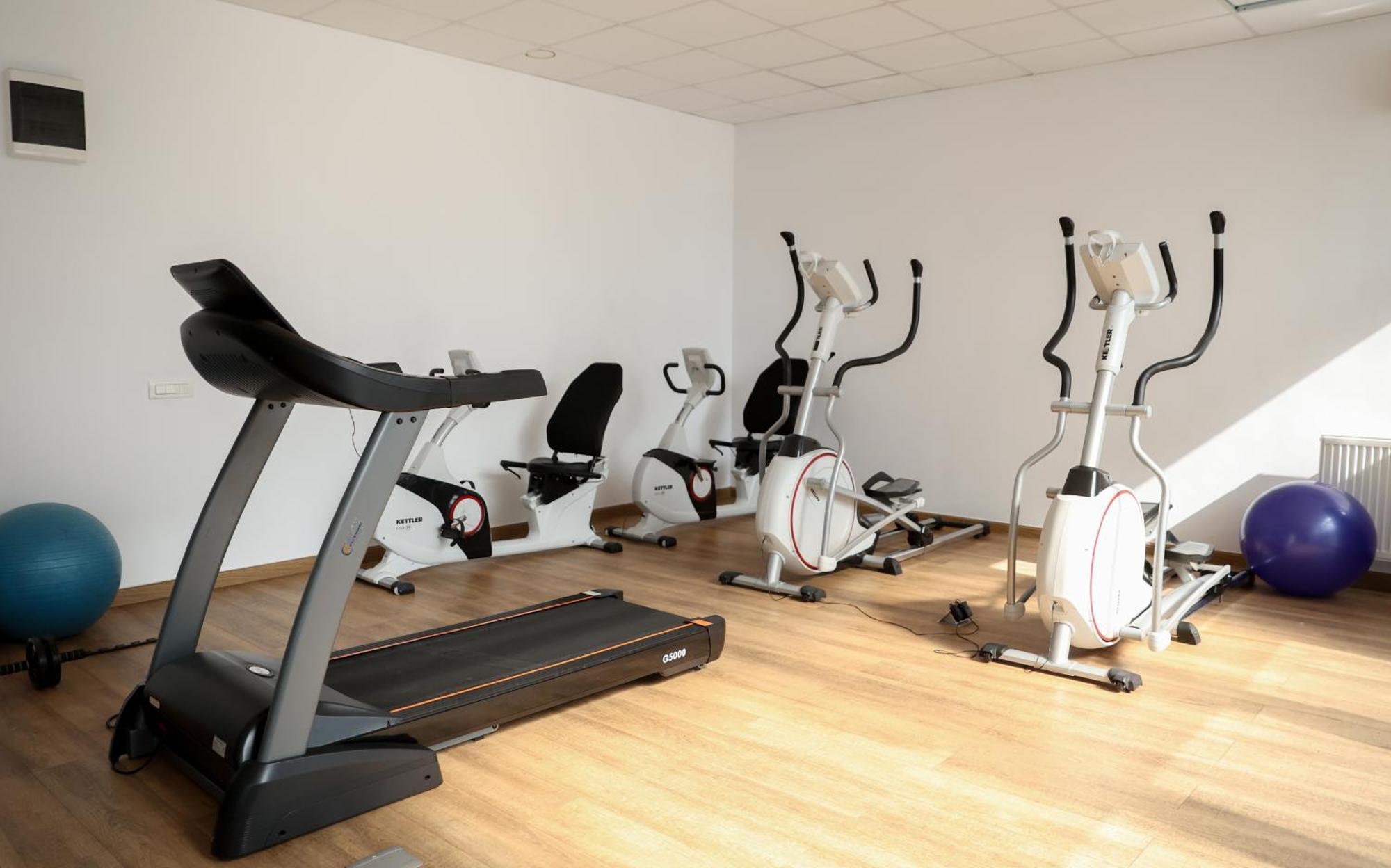 Vitan Central Oasis ---Free Secured Private Parking---Self Check-In-- Bukarest Exteriör bild