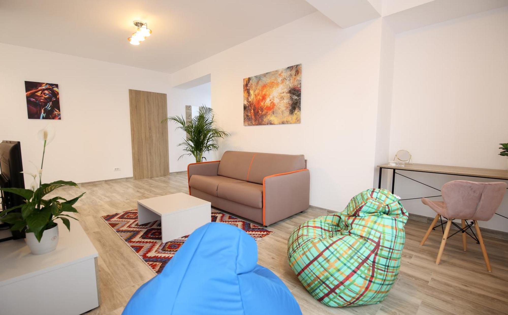 Vitan Central Oasis ---Free Secured Private Parking---Self Check-In-- Bukarest Rum bild